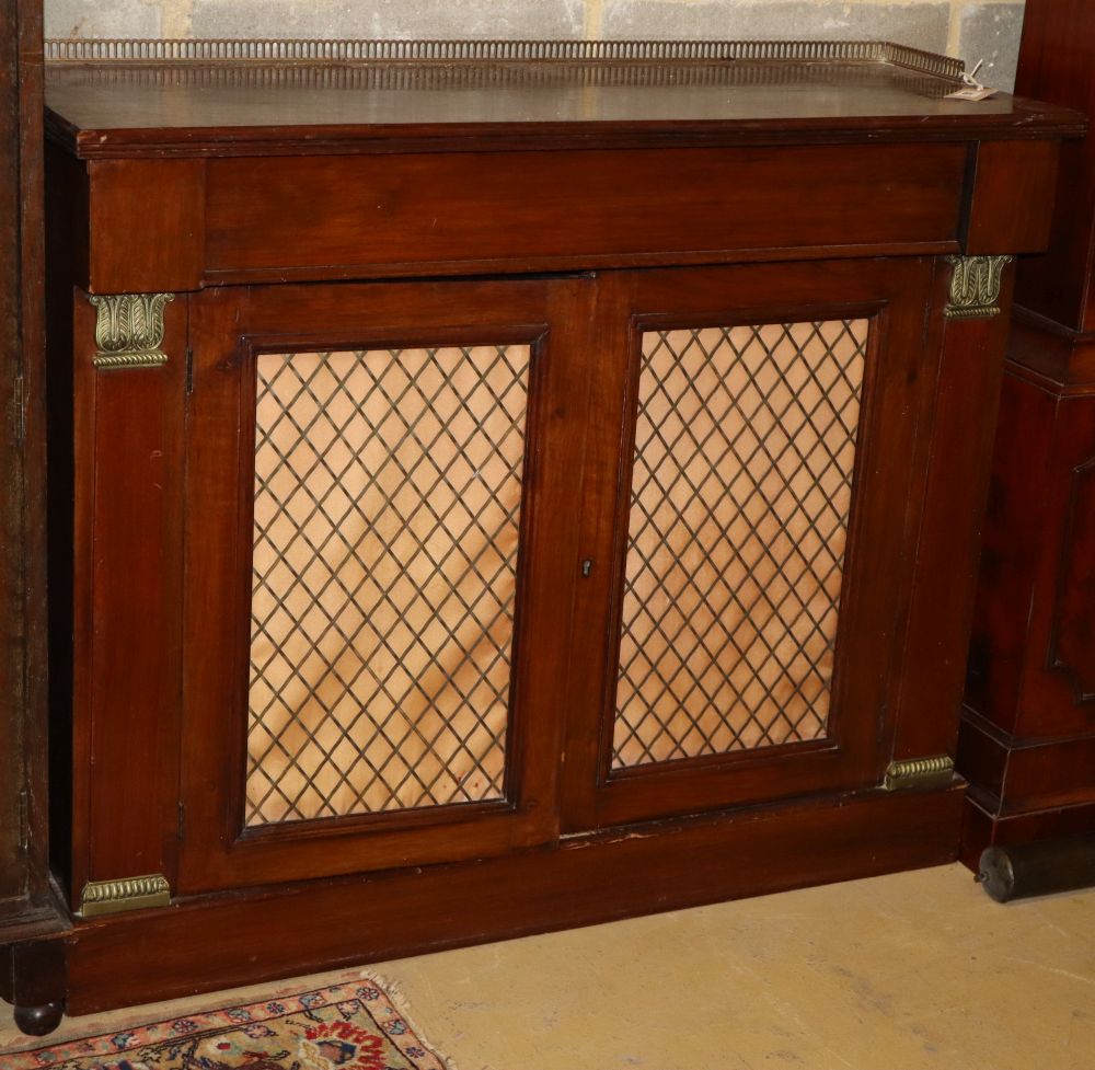 A Regency style mahogany chiffonier with grilled doors, W.102cm, D.35cm, H.84cm